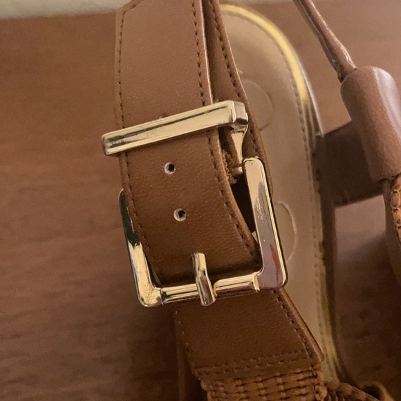 Jessica Simpson Wedges - Picture 2 of 5